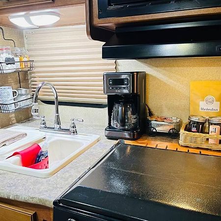 Secluded Rv With Private Hot Tub Apartment Rutherfordton Luaran gambar